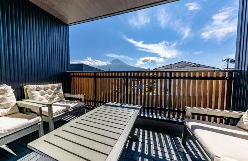 Fujikawaguchiko Villa | 05 Resort Club -然ZEN-