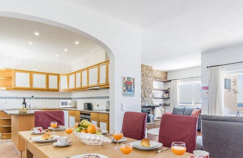 Albufeira Villa | #052 V4 Mimosas by Home Holidays