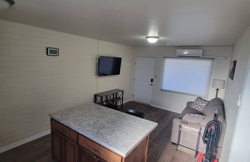 Rawlins Apartment | 1 bed .75 bath Apartment B