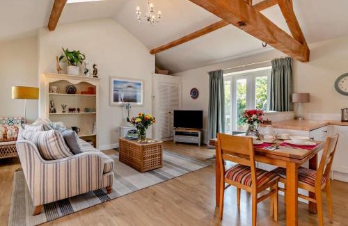 Hilton House | 1 Bed in Hilton 76518
