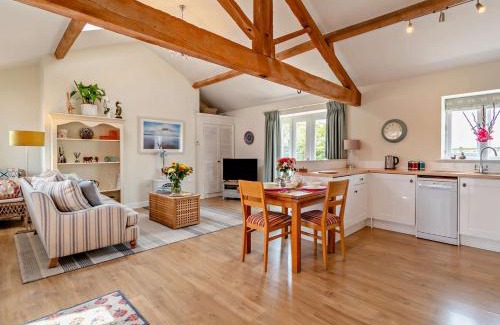 Hilton House | 1 Bed in Hilton 76518
