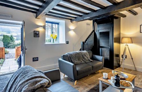 Acrefair House | 1 Bed in Llangollen 91040
