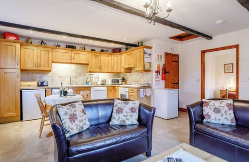 Runcton Holme Cottage | 1 bedroom accommodation in Runcton Holme