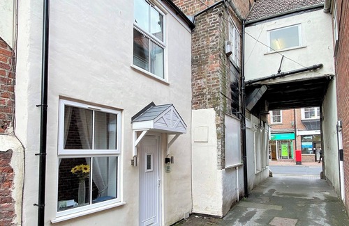 Driffield Cottage | 1 bedroom accommodation in Driffield