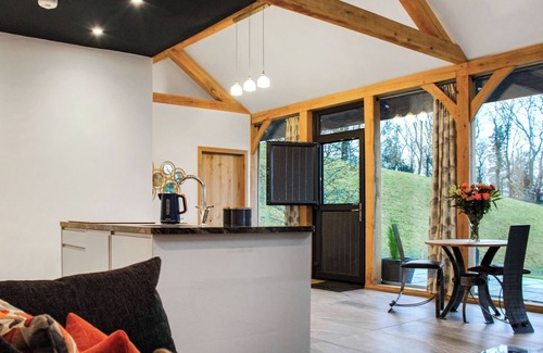 Newtown Cottage | 1 bedroom accommodation in Aberhafesp, near Newtown