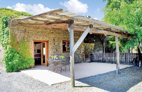 Tasque House | 1 bedroom accommodation in Tasque