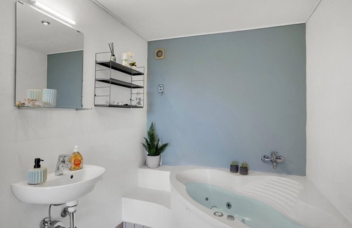 Emmerlev Apartment | 1 bedroom accommodation in Højer