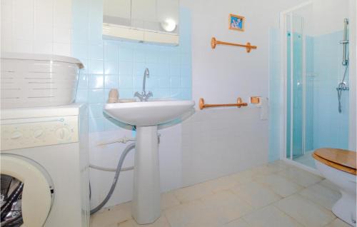 Ghisoni Apartment | 1 Bedroom Amazing Apartment In Ghisoni