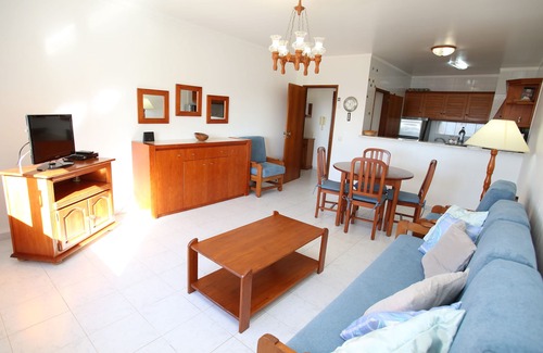 Portimao Apartment | 1 bedroom apartment with pool in Praia da Rocha, sea and pool views