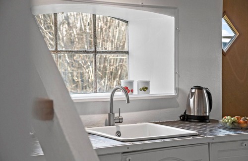 Grevinge Apartment | 1 bedroom awesome apartment in Grevinge