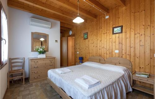 Sacile Apartment | 1 Bedroom Cozy Apartment In Sacile -Pd-