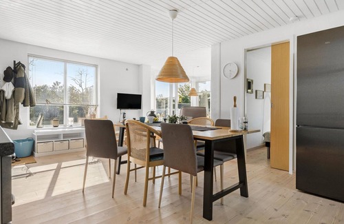 Skastrup Strand House | 1 bedroom gorgeous home in Bogense