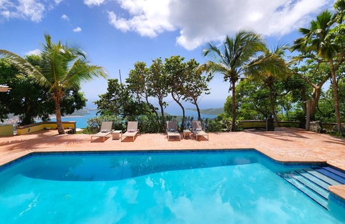 North Side Cottage | 1 Bedroom Poolside Private Cottage w/Pool and View