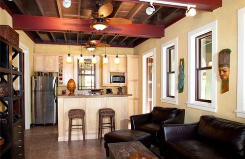 Ocho Rios Cottage | 1 bedroom Seaside Cottage - Pool/Beach/Wifi/Restaurant/House keeping HCH
