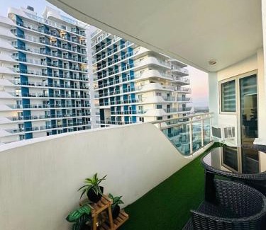 San Fernando Apartment | 1 Bedroom - The Bali Getaway @ Azure North