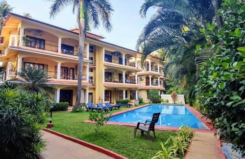 Kudal Condo | 1 BHK in serene & quaint Siolim , swimming pool ,air conditioned with WIFI