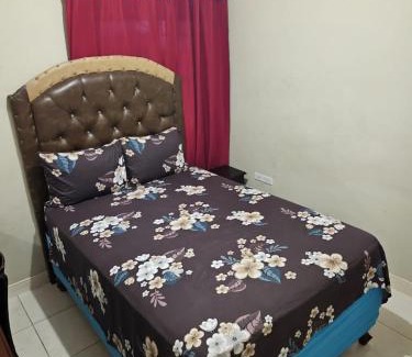 Spanish Town House | #1 Jacaranda Vacation Home