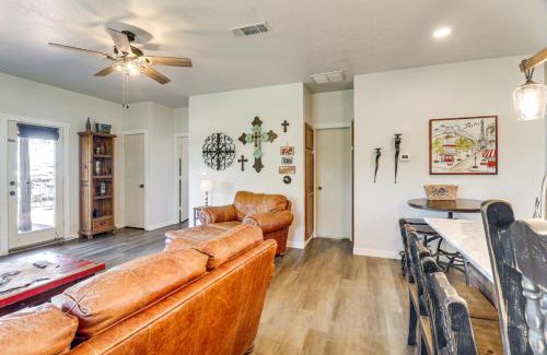 Palo Pinto County House | 1 Mi to Lake Pet-Friendly Cabin in Strawn