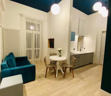 Nowa Praga Apartment | 1 syp, Kawa Vertuo, kosmetyki Ada, 3 min Metro Wilenska, by VisitWarsaw Apartments