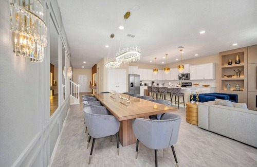 Florida Central Atlantic Coast Villa | 10 BED | 8 BATH Villa Gameroom & Pool 2106Lelani