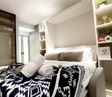 Shah Alam Apartment | 10 min to Subang Airport 2pax Free Parking Studio