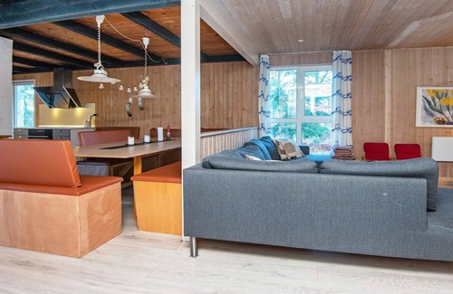 Fjellerup House | 10 person holiday home in Glesborg-By Traum