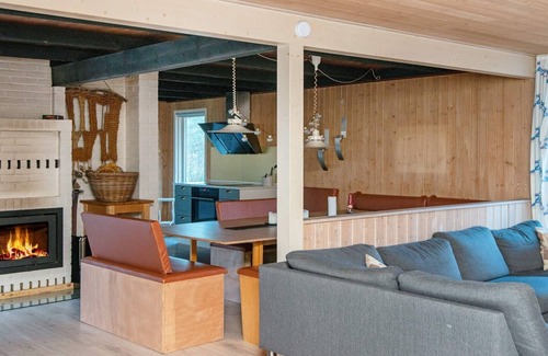 Fjellerup House | 10 person holiday home in Glesborg-By Traum