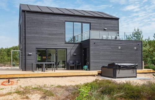 Sønderstrand House | 10 person holiday home in Rømø