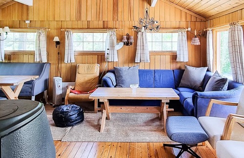 Tjaldal House | 10 person holiday home in ÅSERAL