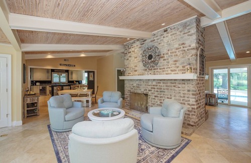 Sea Pines House | 10 Woodbine: Sea Pines Luxury! Private Pool, Golf Views, Near Beach.