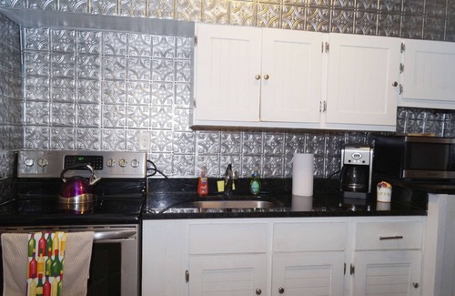 Clearwater Beach Cottage | 100 Steps to the Beach, Family and Pet friendly Real Beach Cottage