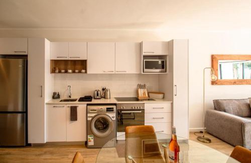 George Central Apartment | 109 Le Jardin