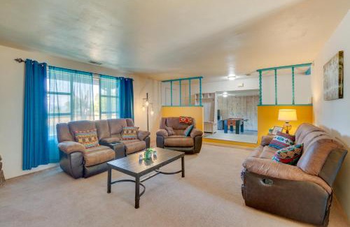 Arroyo Seco House | 11 Mi to Skiing Valdez Home with Mtn Views!