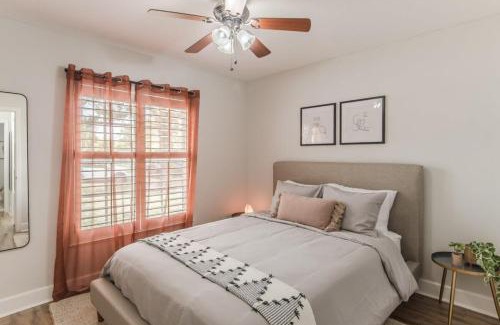 Vero Beach South House | 11 Mins to Beach - 3BR w Private Pool + Grill