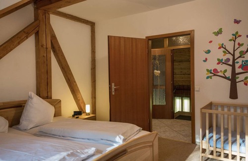 Immerath Apartment | 110 m² Apartment ∙ 1 bedroom ∙ 7 guests