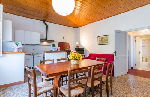 Rosignano Marittimo House | 110 m² House ∙ 1 bedroom ∙ 10 guests