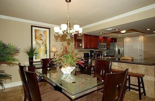 Holiday Isle Condo | 1104 Shoreline Towers Condo - Beachfront Views Free Beach Setup