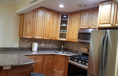 Queens Apartment | 1118-1 First roll out loud