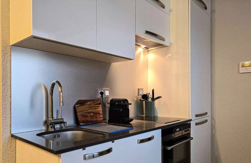 Sables-d'Or-les-Pins Apartment | 112- renovated apartment a few steps from the beach