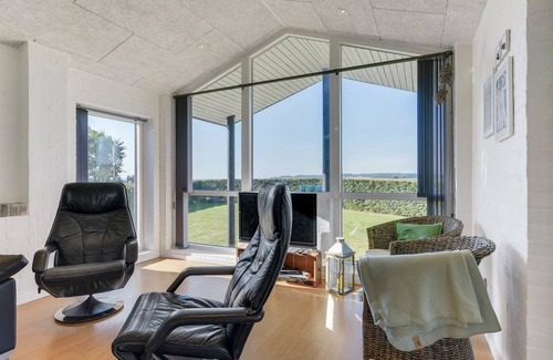 Flovt Strand House | 114 m² House ∙ 3 bedrooms ∙ 6 guests