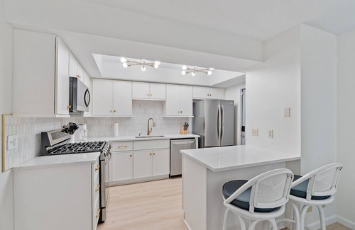 Wellington House | 11830 Brier Patch Court