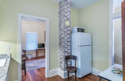 Lincolnville Cottage | 119 1/2 Kings Ferry Way
