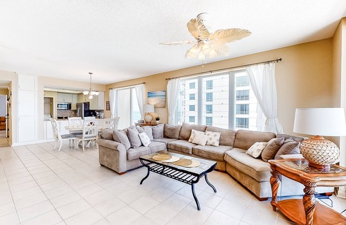 Navarre Beach Condo | 11th Floor Gulf Front Condo Great Amenities & Private Beach Access