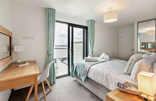 Mortehoe Apartment | 12 Middlecombe - Luxury Apartment at Byron Woolacombe, only 4 minute walk to Woolacombe Beach!