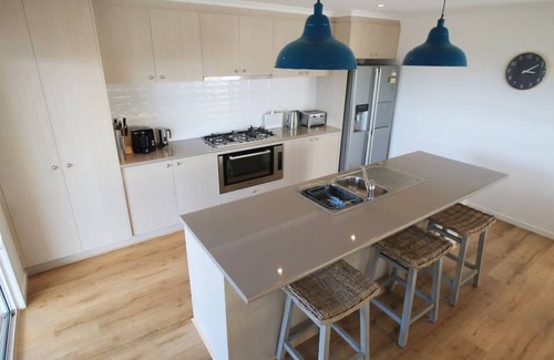 Sandy Point House | 12 Sandy Point Road, Sandy Point