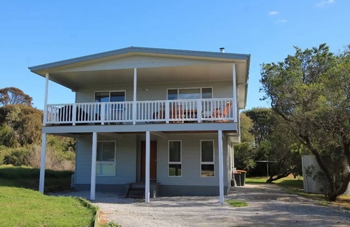 Sandy Point House | 12 Sandy Point Road, Sandy Point