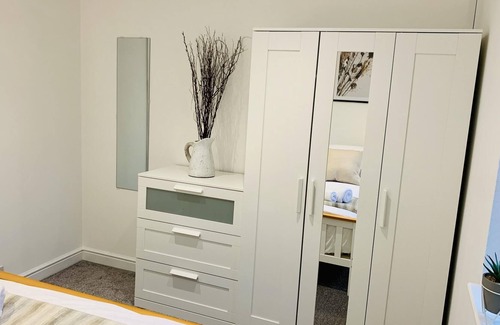 Taunton Other | 12 St Margarets Court, Taunton