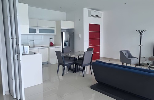 Ferrocarrilera Condo | 1224