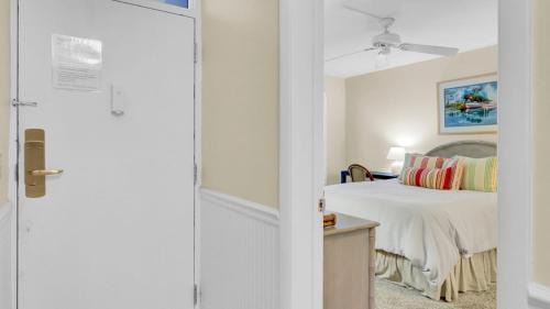 Isle of Palms House | 123D Shipwatch by AvantStay Beach Access Pool