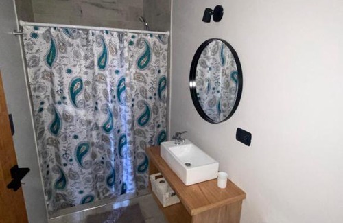 Suipacha Apartment | 126 Suite “Centro”